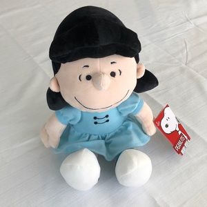 NWT Peanuts Plush Character Lucy